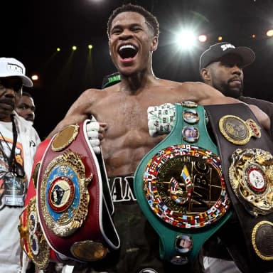 Money isn't the issue. Teofimo Lopez won't fight Devin Haney due to ‘personal reasons,’ says manager