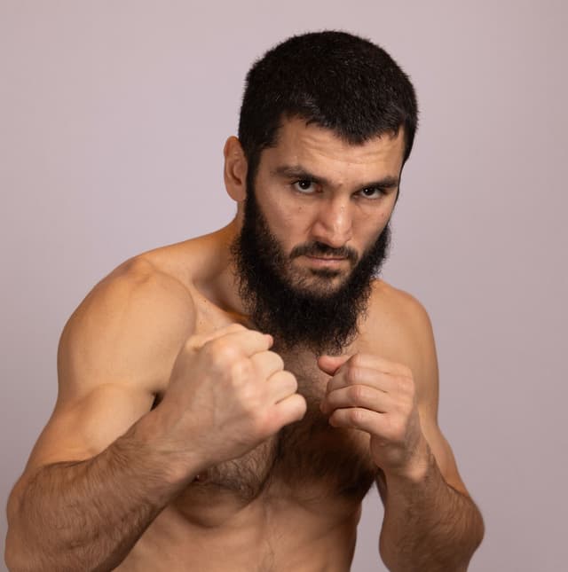 fighter Artur Beterbiev image