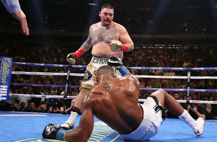 Anthony Joshua ne pense pas à son cauchemar américain avant son combat contre Jake Paul