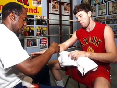 Lennox Lewis Credits Andy Lee For Keeping The Kronk Flag Flying