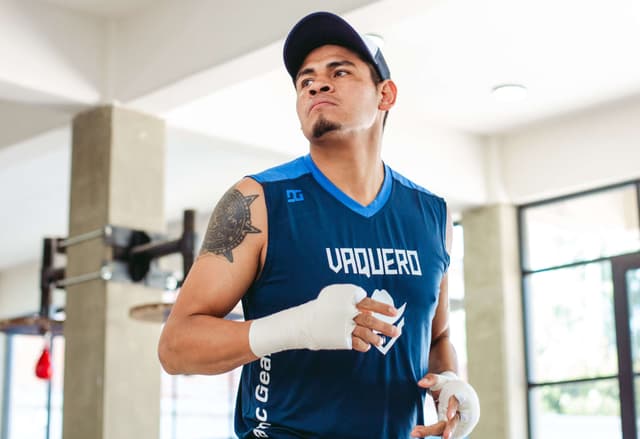 Emanuel Navarrete Wants Undisputed Junior Lightweight Status; Open To Keyshawn Davis Fight At Lightweight