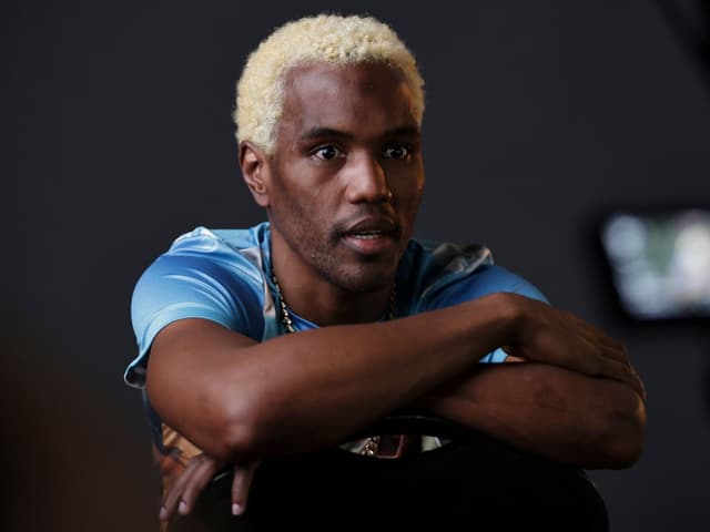 Subriel Matias affiche un bilan de 8 victoires et 1 défaite contre les gauchers, confiant avant d’affronter le gaucher Alberto Puello