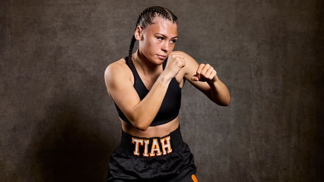Tiah Ayton, 18, Ready For Matchroom Debut After Glittering Trophy-Laden Upbringing