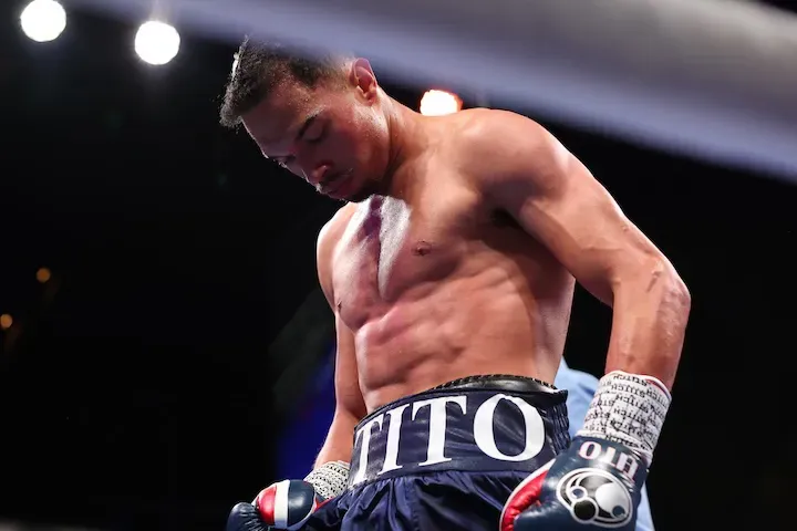 Tito Mercado drops Antonio Moran three times, scores 6th-round KO