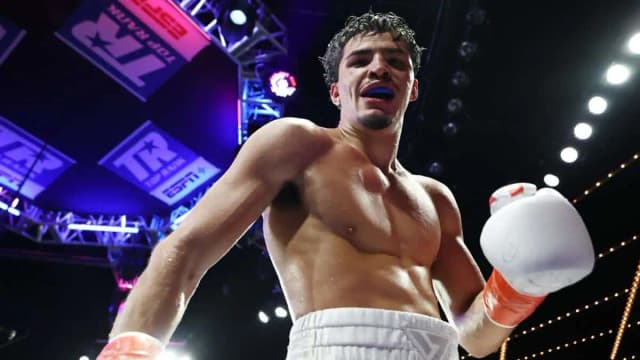 Bob Arum Wants To Bring Xander Zayas To Puerto Rico For First Defense Of WBO Junior Middleweight Title