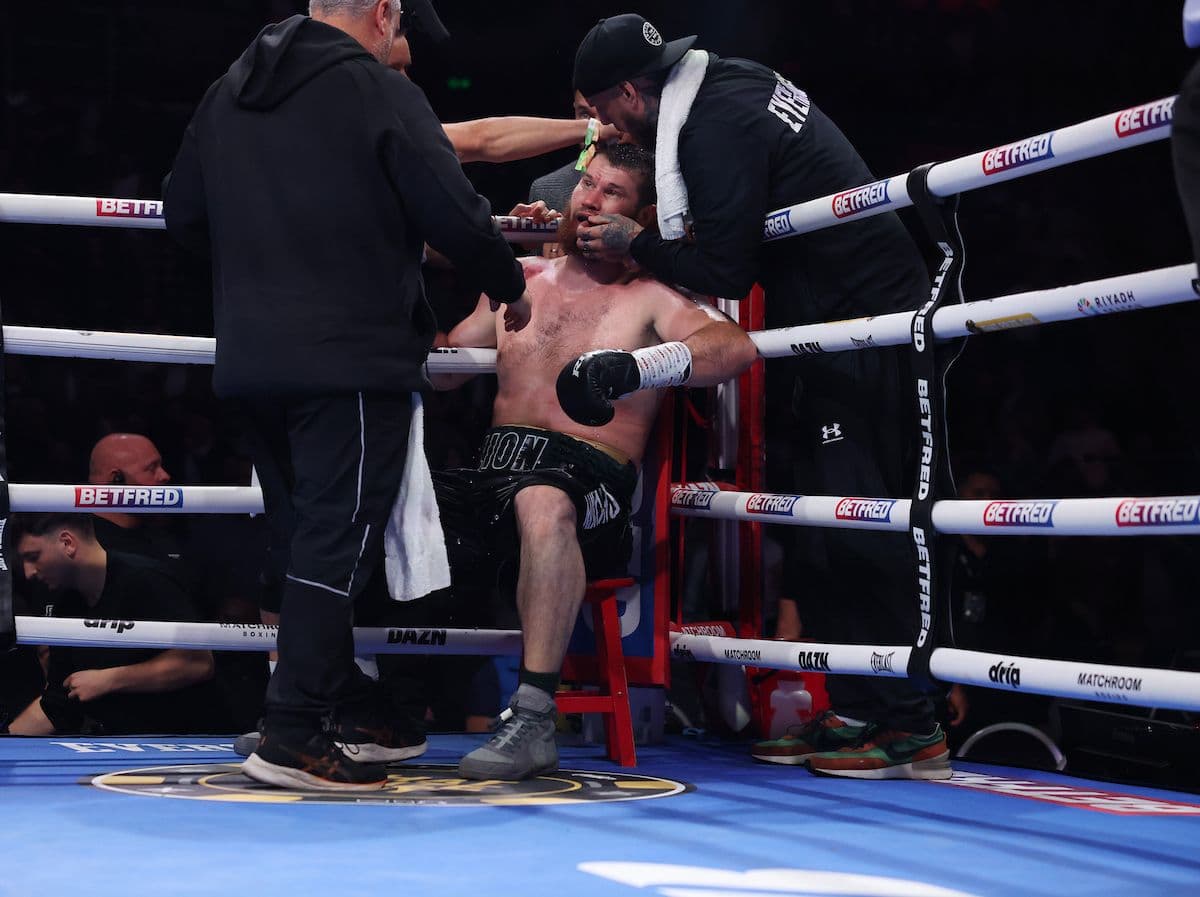 allen-makhmudov-fight (7).jpg