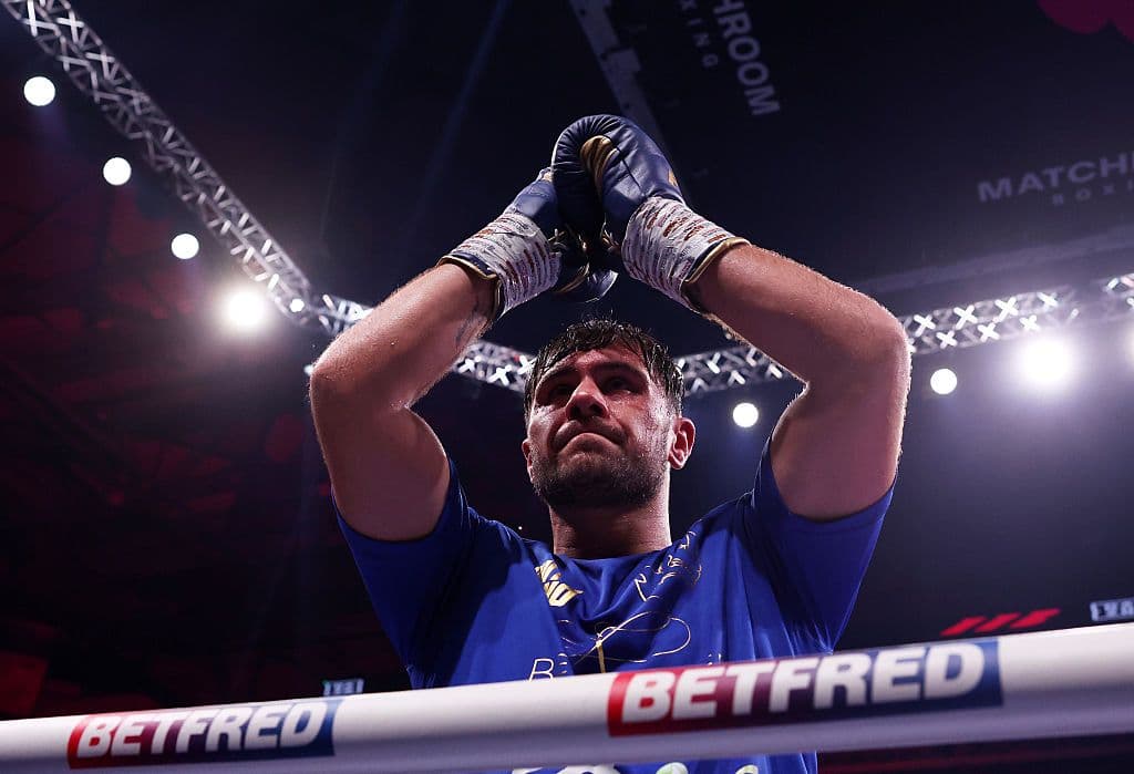 Dave Allen Calls For Jeamie TKV Fight In Sheffield, Confirms February Return