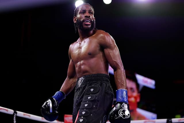 Raymond Muratalla vs Andy Cruz « en discussion » pour un combat de championnat IBF des poids légers, selon Hearn