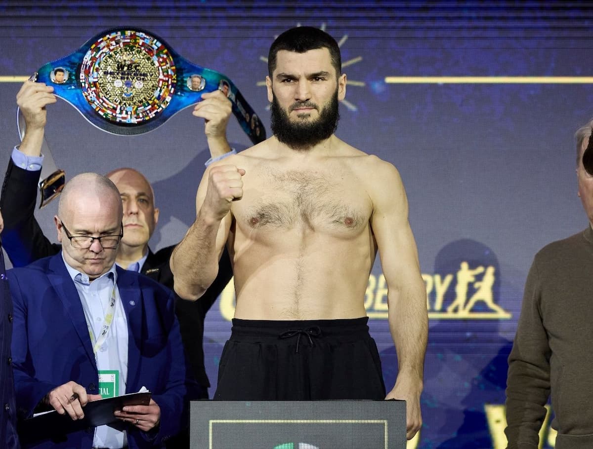 Artur Beterbiev vs Deon Nicholson