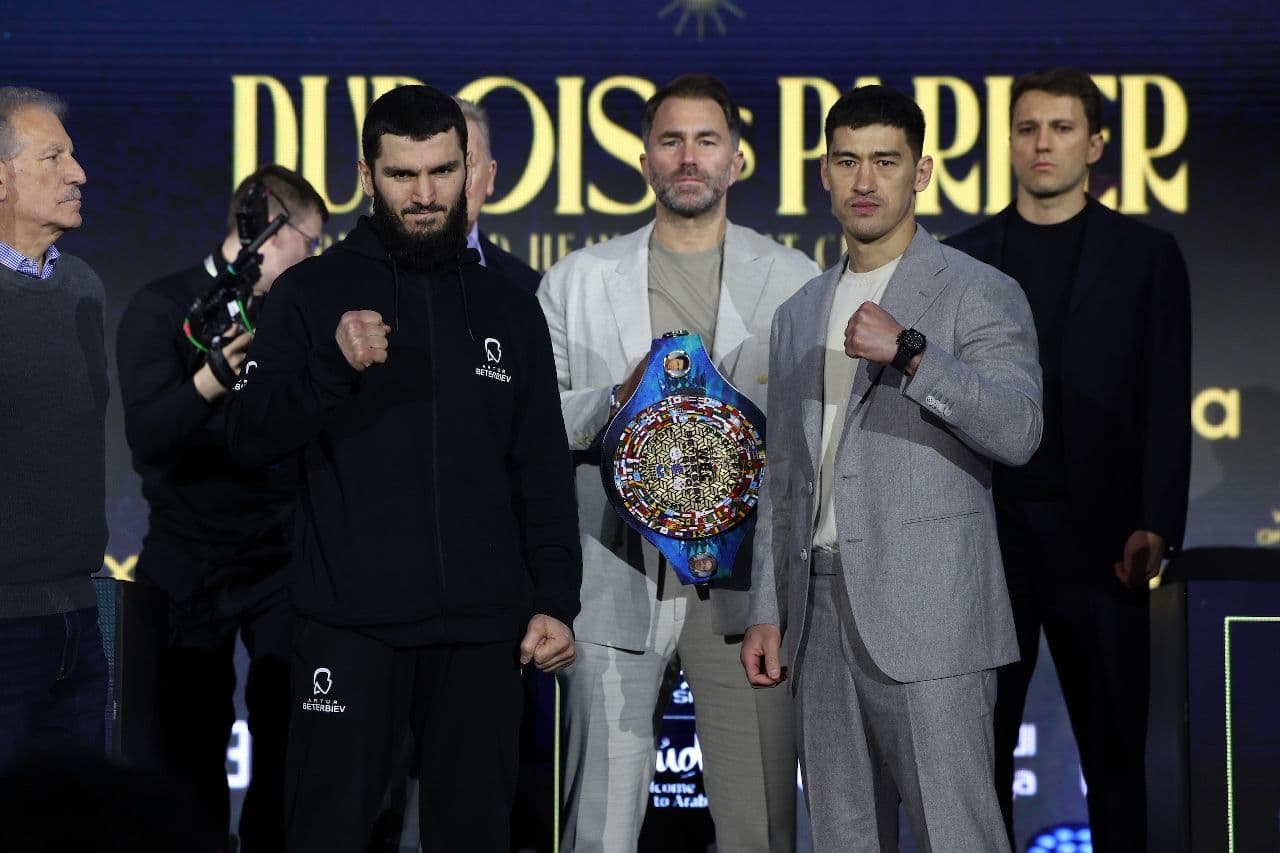 beterbiev-bivol (10).jpg