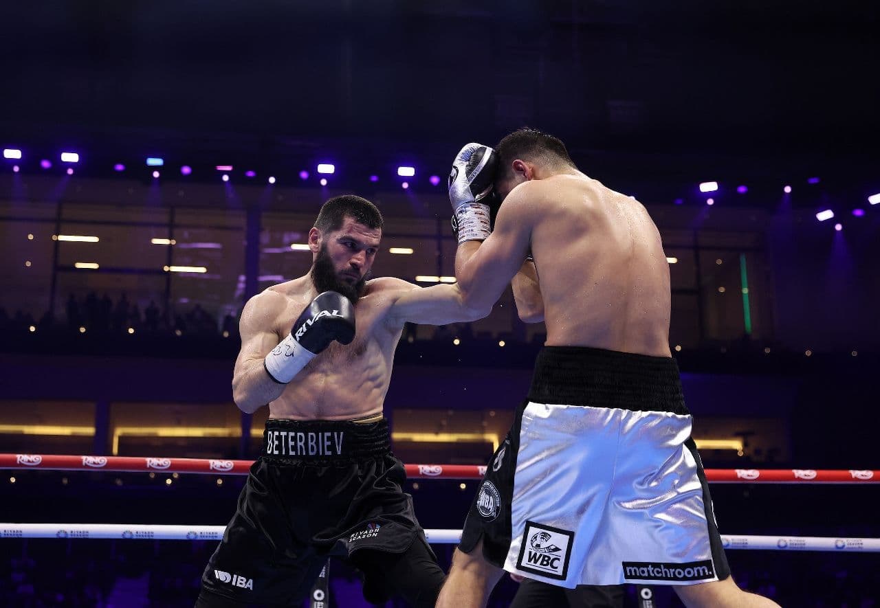 bivol-beterbiev-rematch (21).jpg