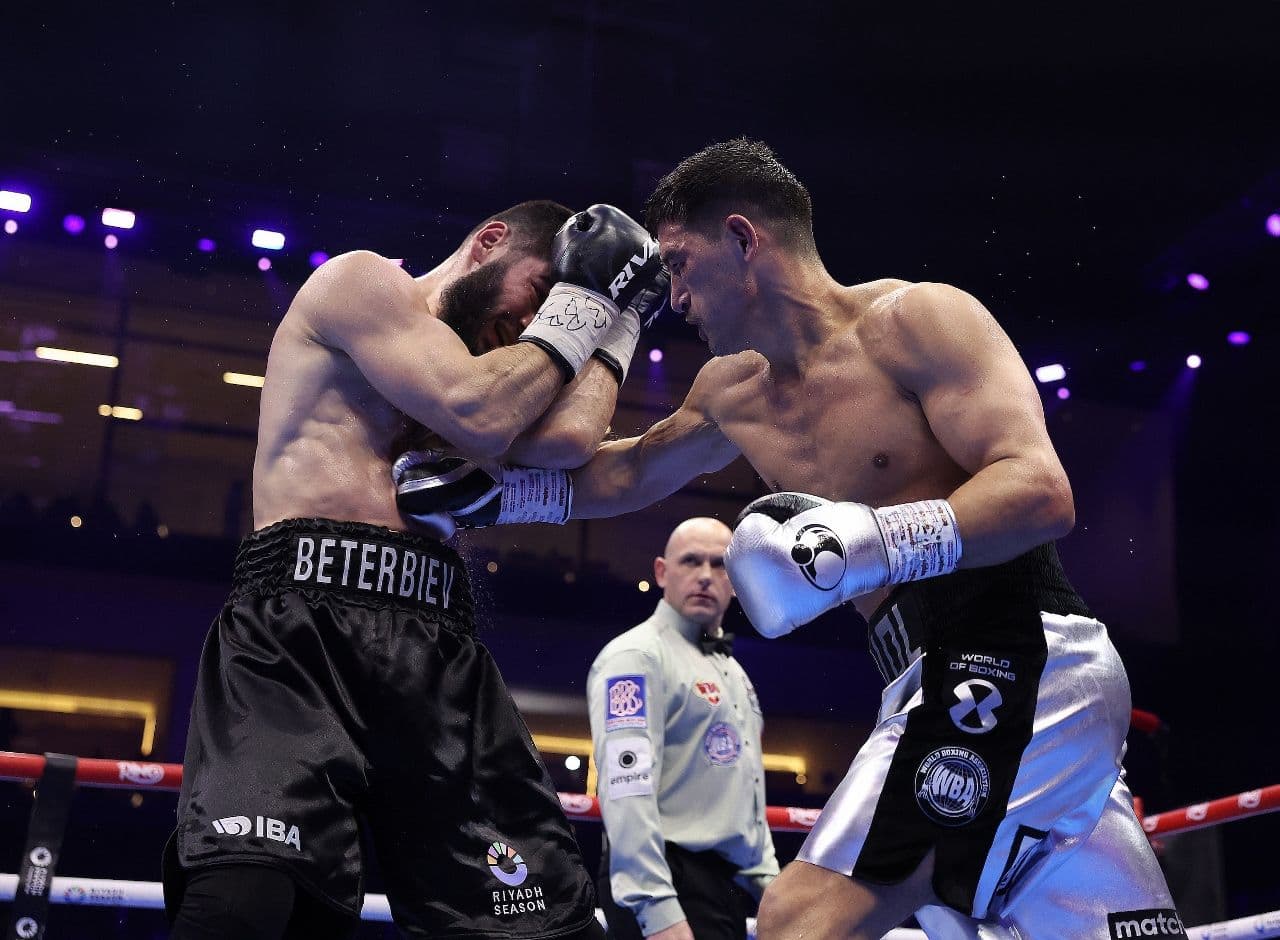 bivol-beterbiev-rematch (22).jpg