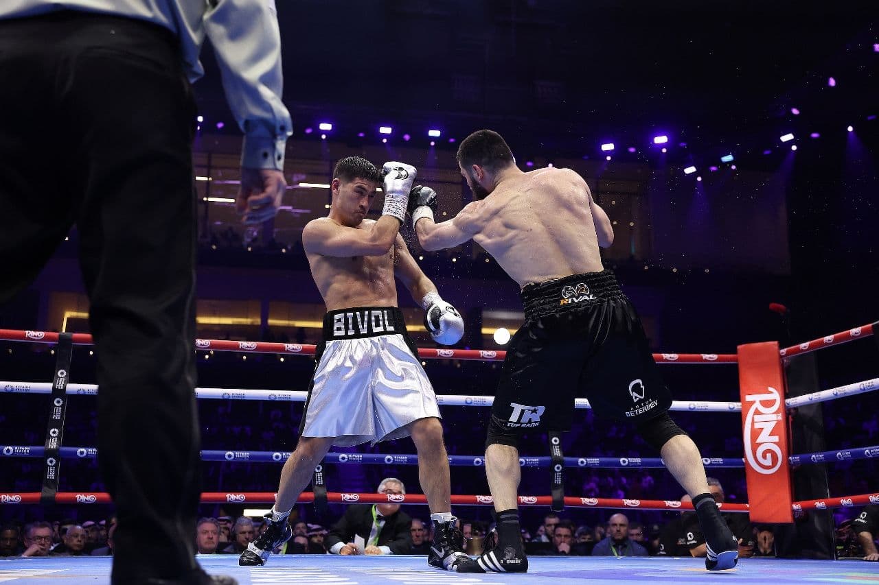 bivol-beterbiev-rematch (24).jpg