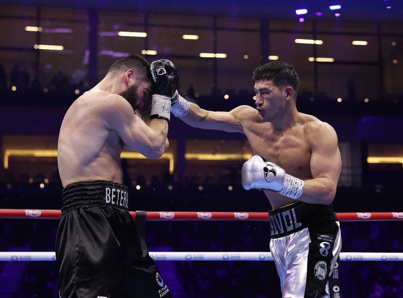 bivol-beterbiev-rematch (26).jpg