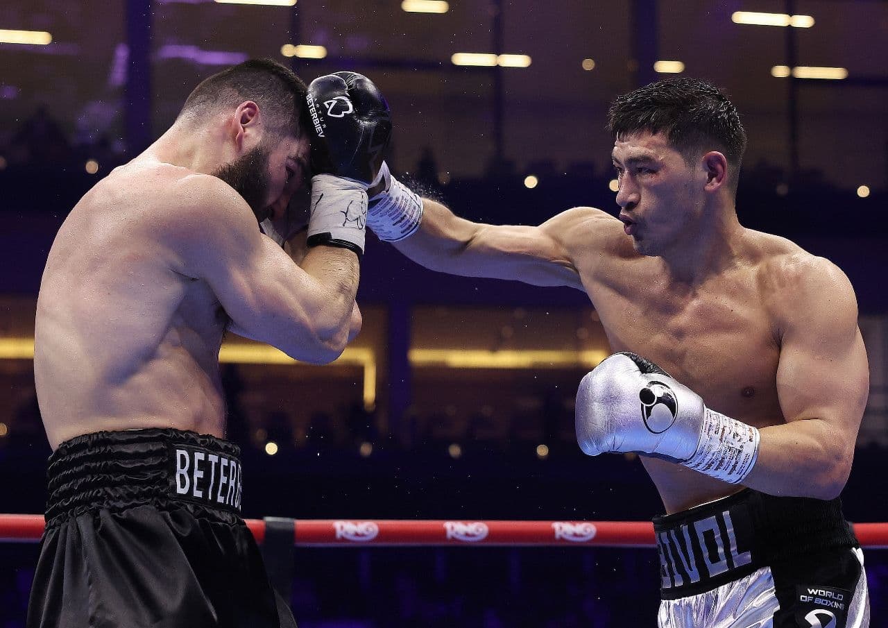 bivol-beterbiev-rematch (27).jpg