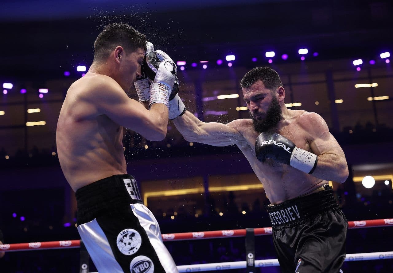 bivol-beterbiev-rematch (2).jpg