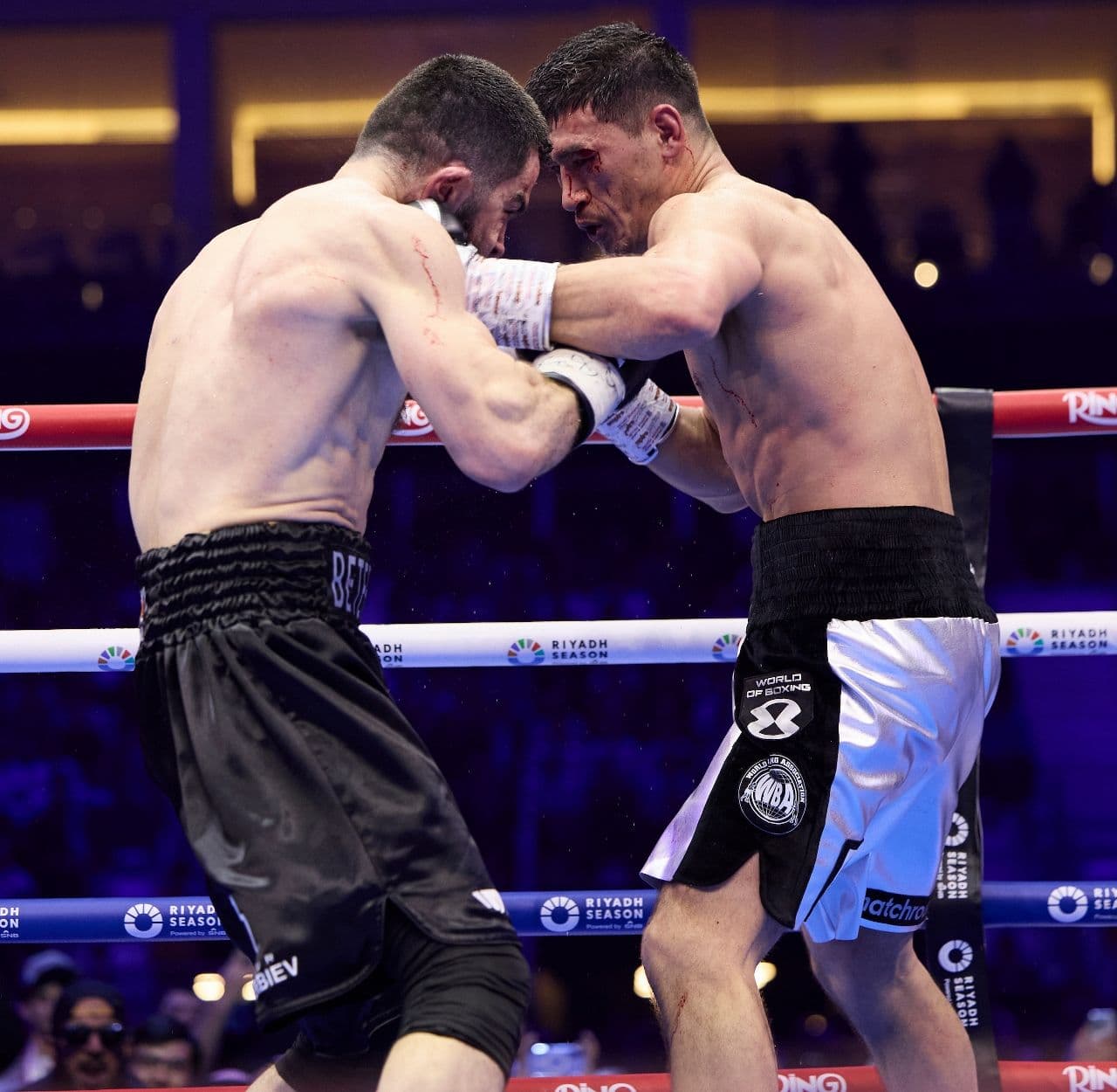 bivol-beterbiev-rematch (37).jpg