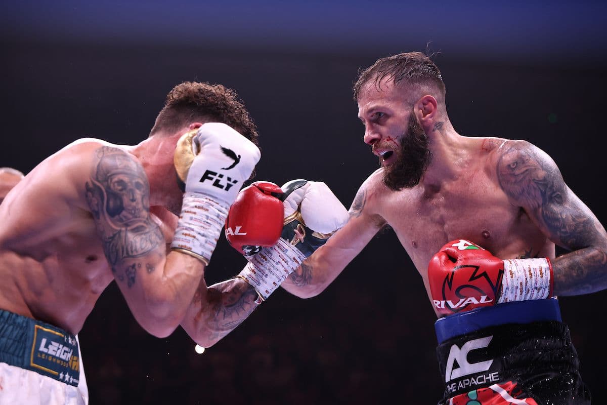 cacace-wood-fight (31).jpg