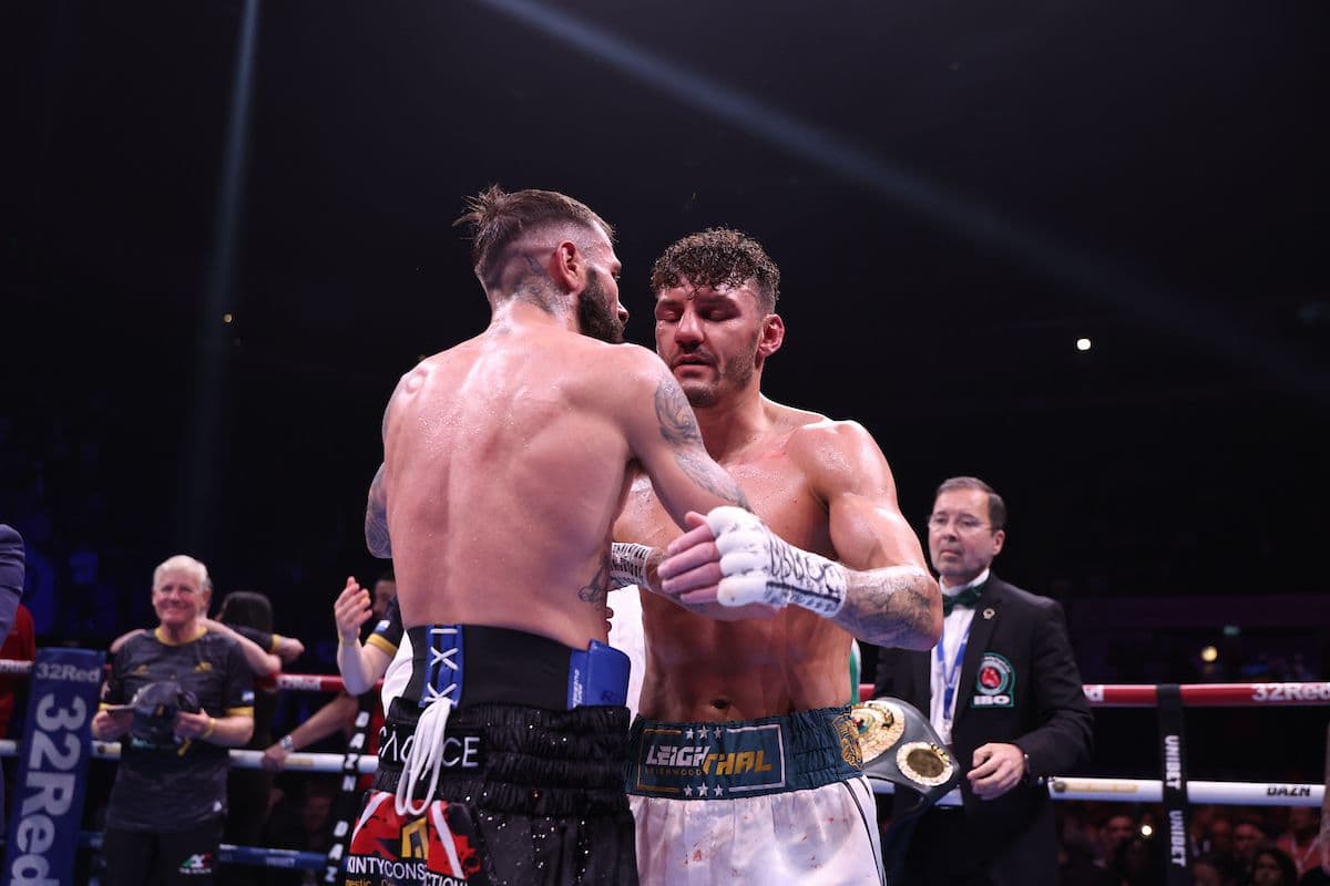 cacace-wood-fight (42).jpg
