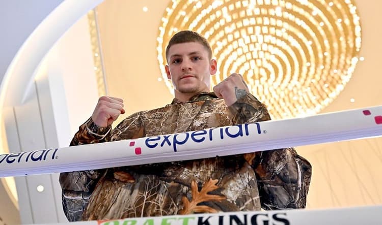 Dana White confirme que le combat Callum Walsh – Carlos Ocampo sera l’événement principal de Zuffa Boxing le 23 janvier.