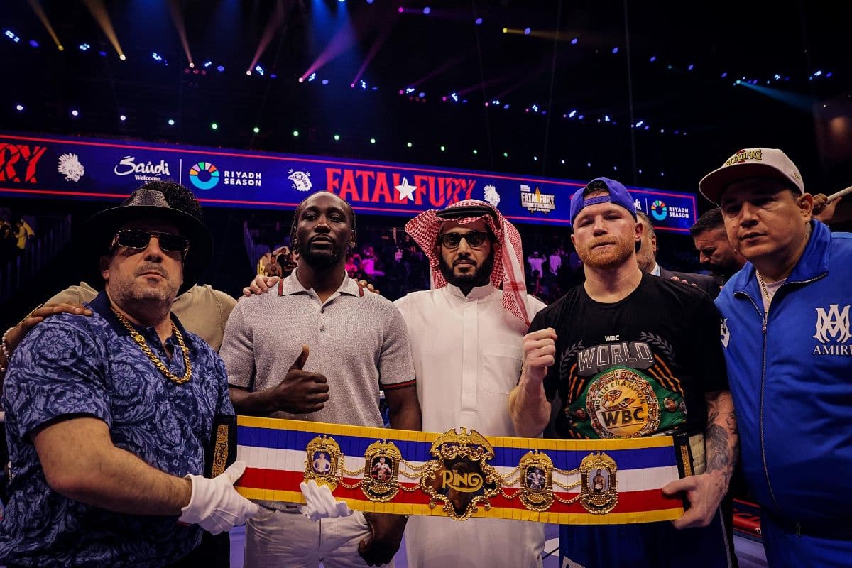 canelo-crawford (2).jpg