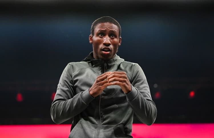 Bruce Carrington voit Nick Ball favori dans une « bataille explosive et spectaculaire » face à Brandon Figueroa