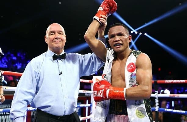 Inspired By Manny Pacquiao, 36-Year-Old Filipino Underdog Charly Suarez Seeks To Upset Emanuel Navarrete