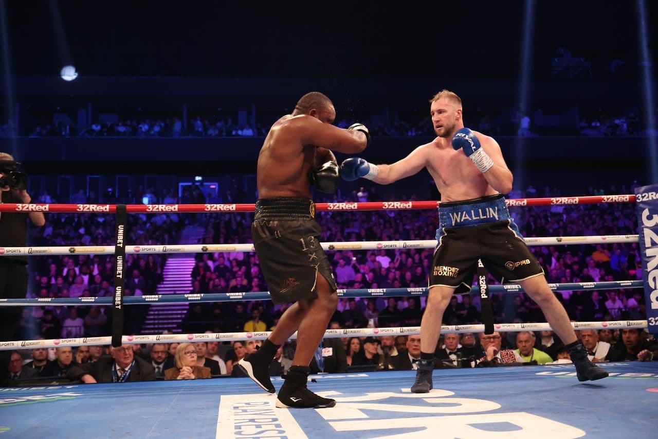 chisora-wallin-fight (10).jpg