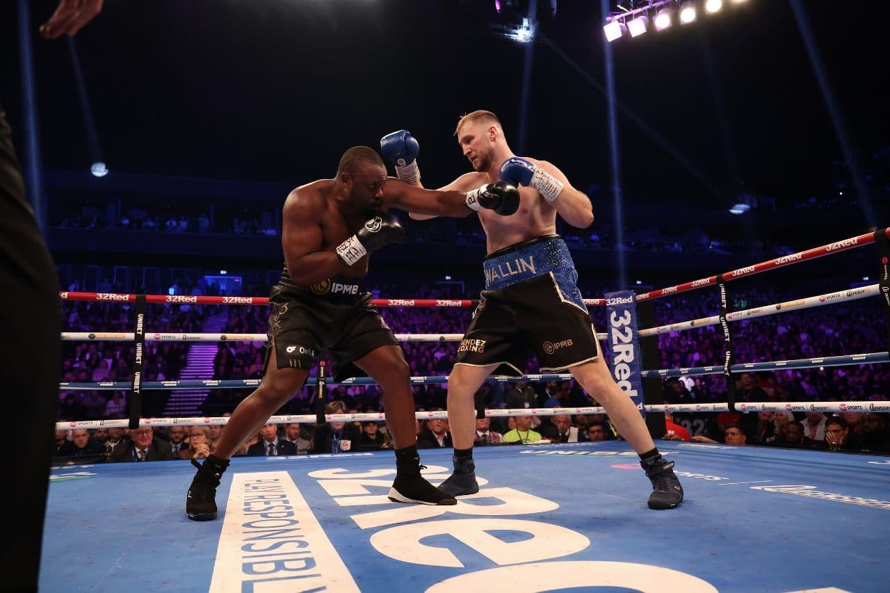 chisora-wallin-fight (1).jpg