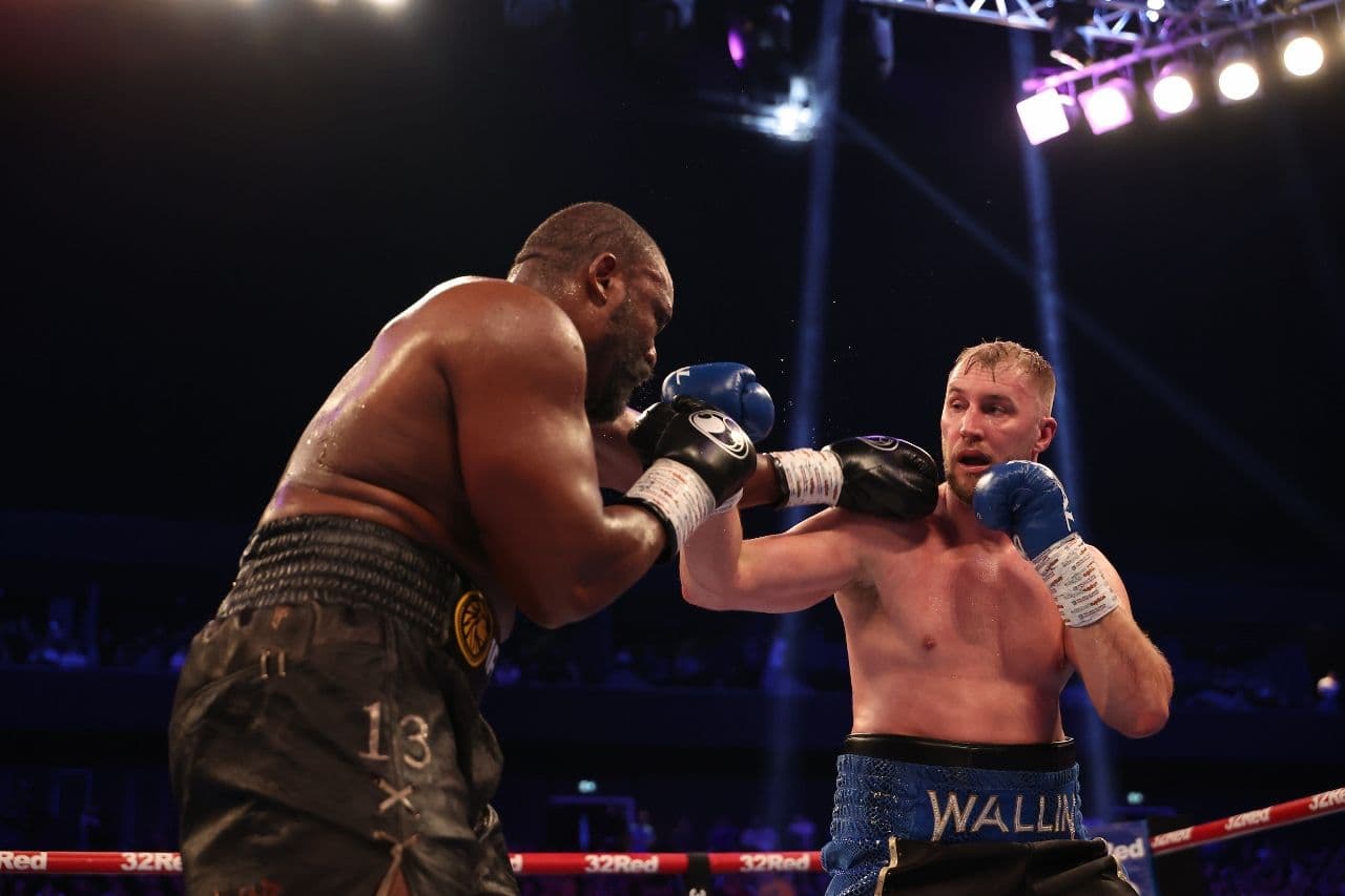 chisora-wallin-fight (30).jpg