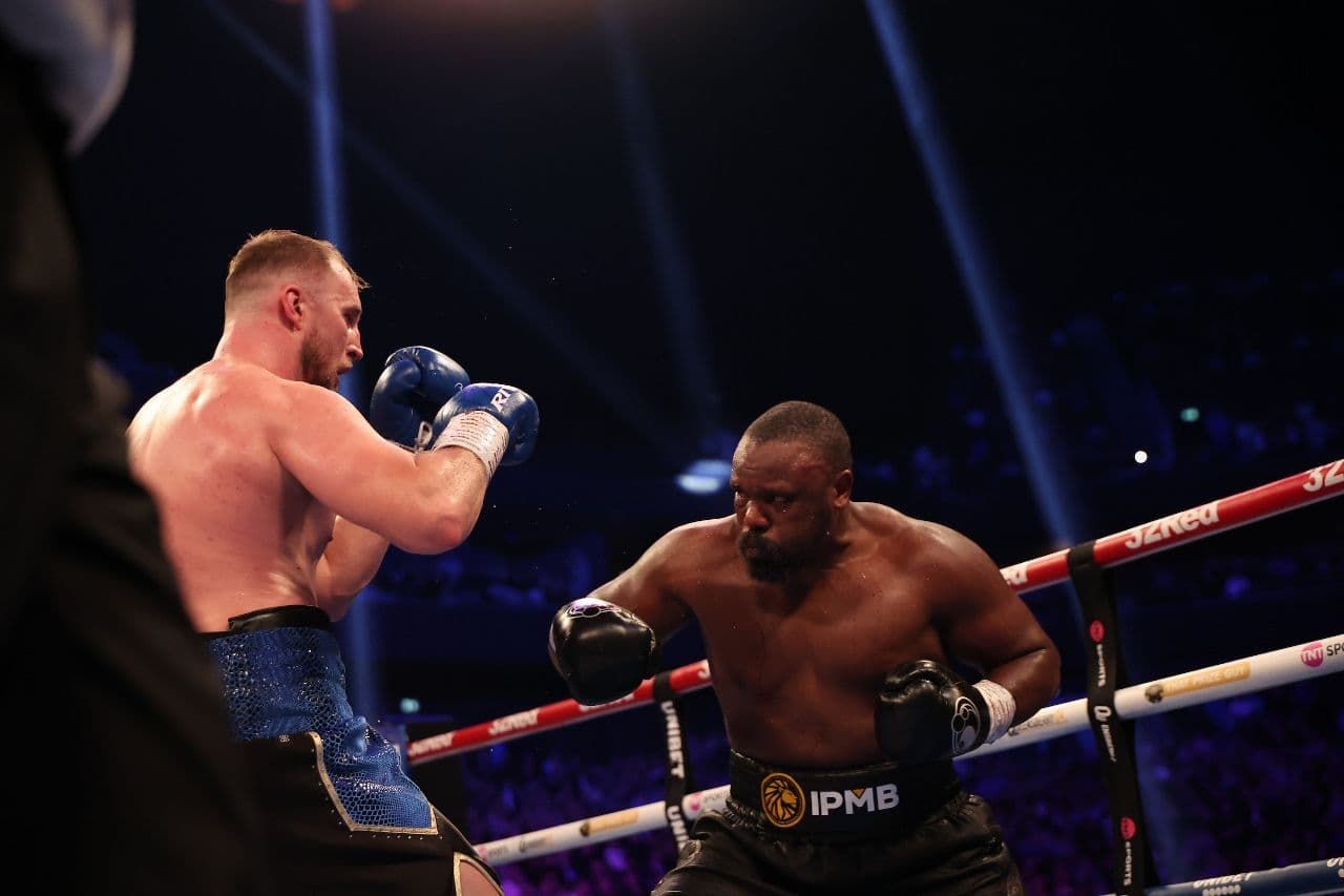 chisora-wallin-fight (33).jpg