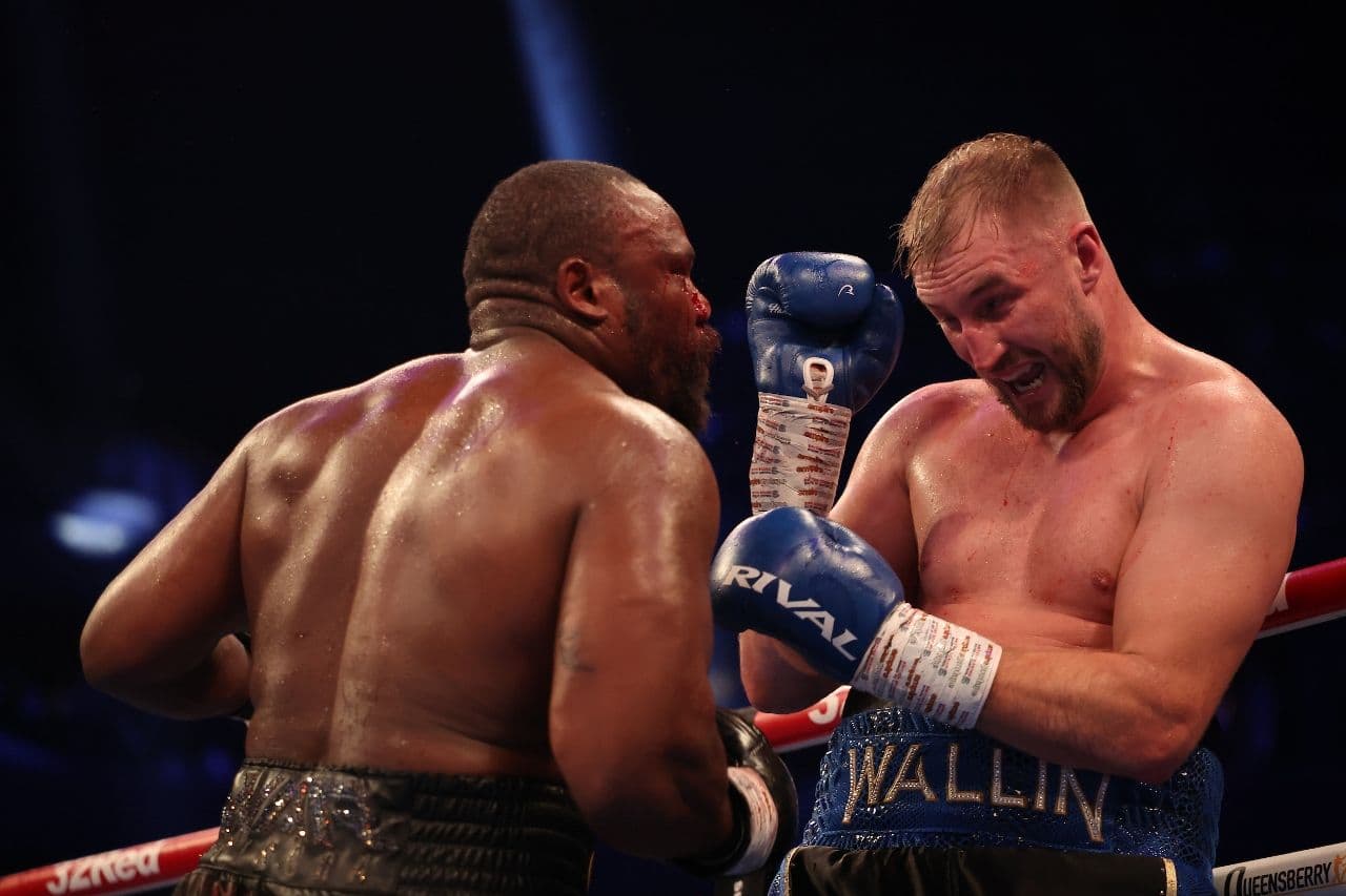 chisora-wallin-fight (34).jpg
