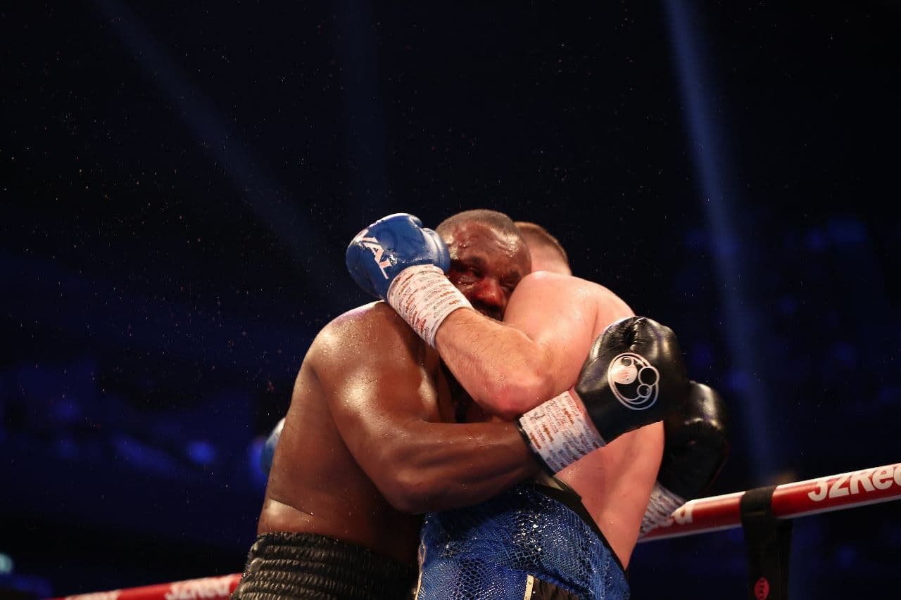 chisora-wallin-fight (39).jpg