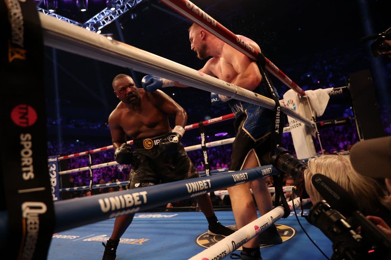 chisora-wallin-fight (47).jpg