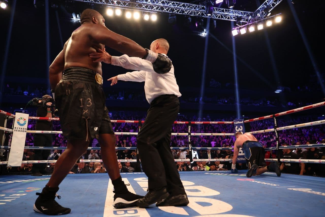 chisora-wallin-fight (51).jpg
