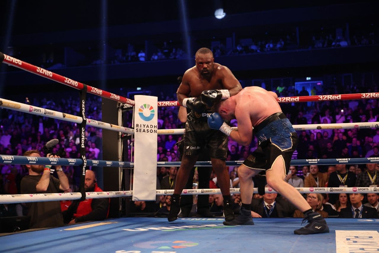 chisora-wallin-fight (58).jpg