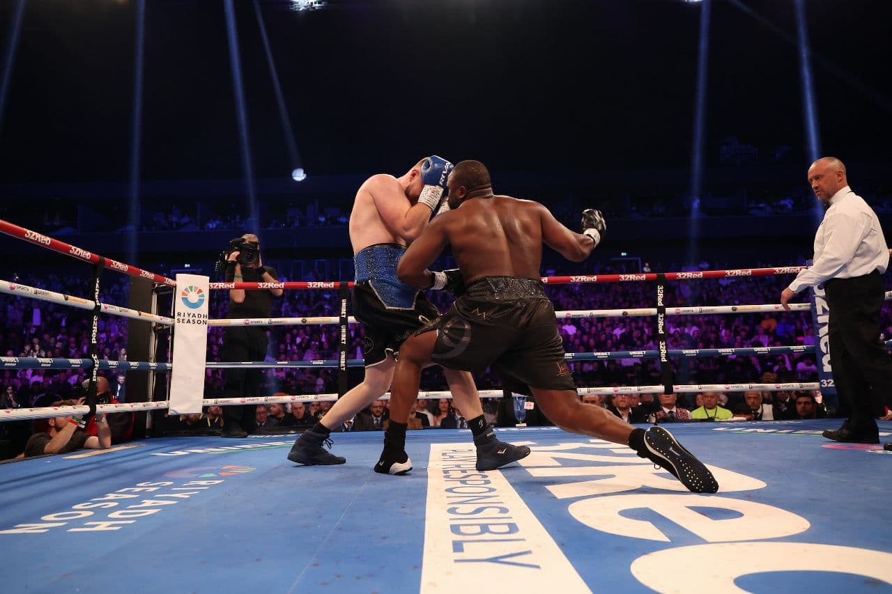 chisora-wallin-fight (5).jpg