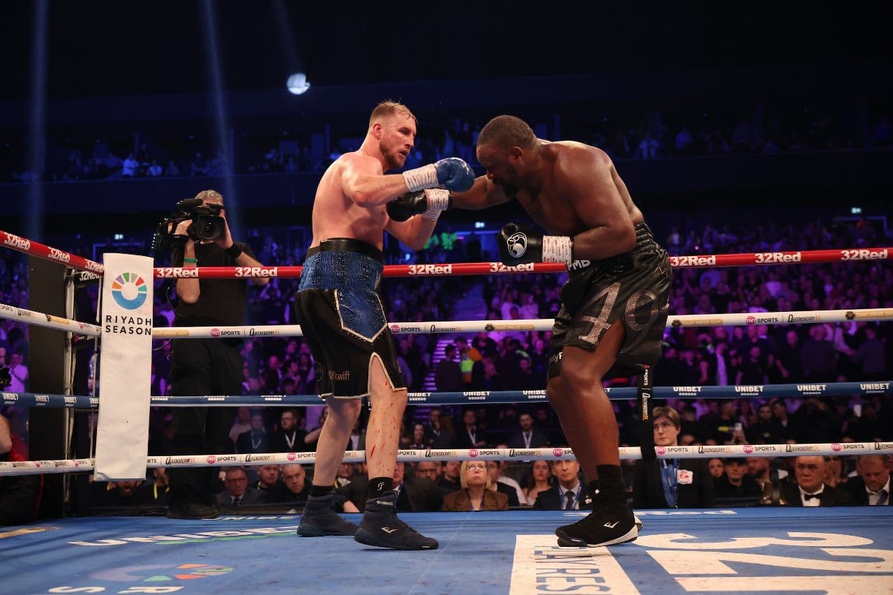 chisora-wallin-fight (67).jpg