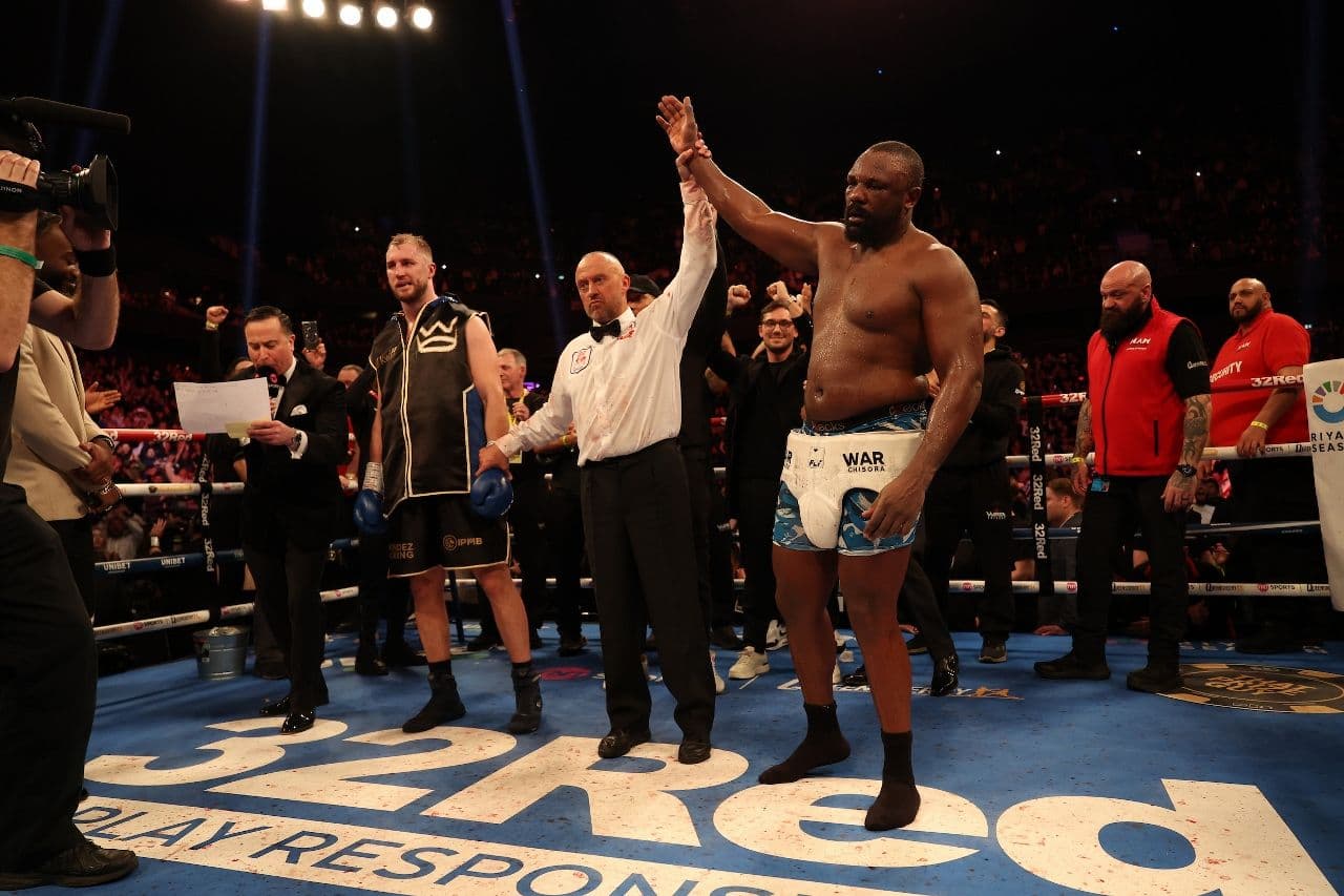 chisora-wallin-fight (73).jpg