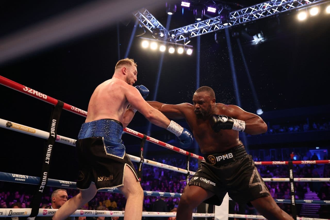 chisora-wallin-fight (8).jpg