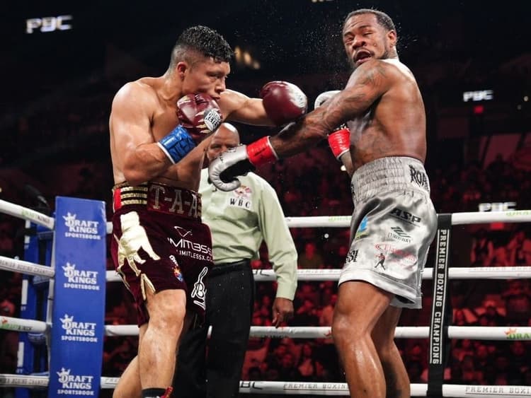 Lamont Roach's Slugfest With Isaac Cruz Ends In Another Contentious Majority Draw