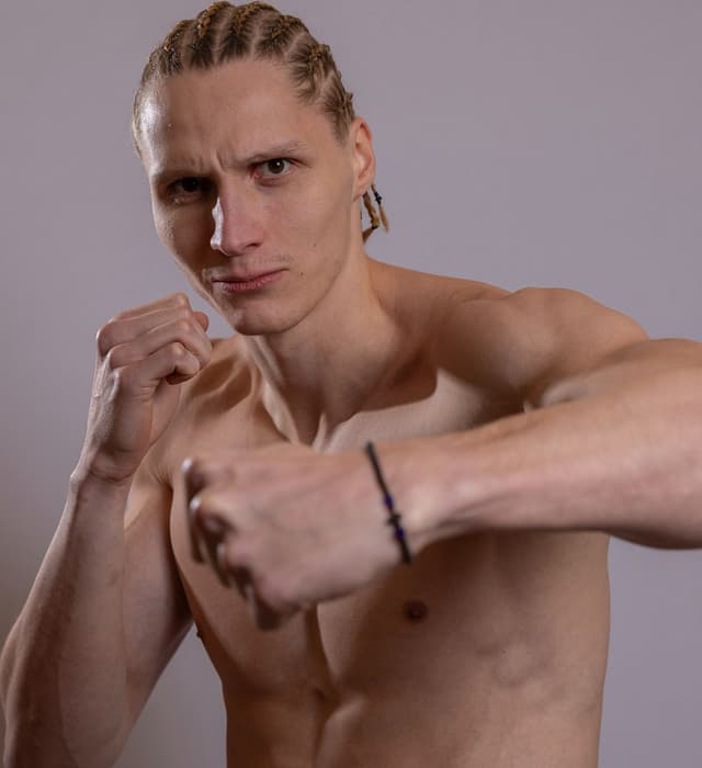 fighter Daniel Lapin image