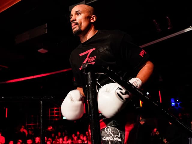 fighter Ellis Zorro image