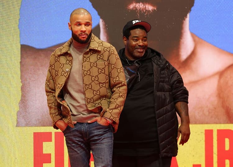 Brian "Bomac" fera-t-il une différence dans le coin de Chris Eubank Jr. ? Hearn et Shalom donnent leur avis.