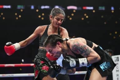 Gabriela Fundora domine Marilyn Badillo et s’impose par arrêt de l’arbitre au 7e round