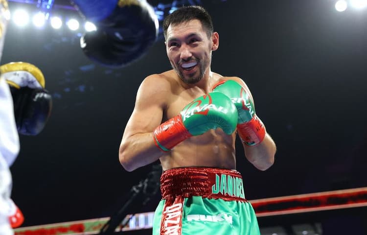 ジャニベク・アリムハヌリ、エリスランディ・ララ戦を前に：「自分にとって難しい試合にはならないと思う」