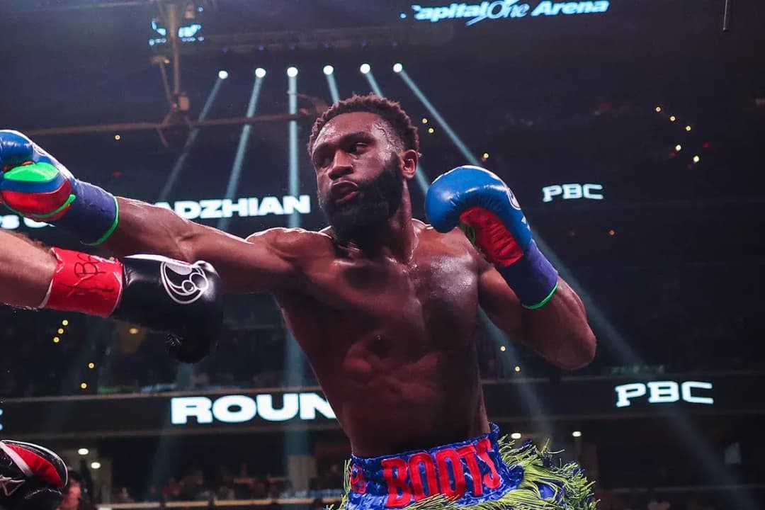 Matchroom et Golden Boy sont en pourparlers pour organiser un affrontement chez les 154 livres entre Jaron Ennis et Vergil Ortiz Jr.