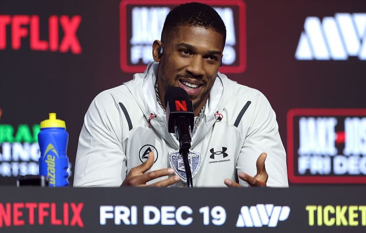 Anthony Joshua répond à Tyson Fury au sujet des propos sur le « tuer » de Jake Paul