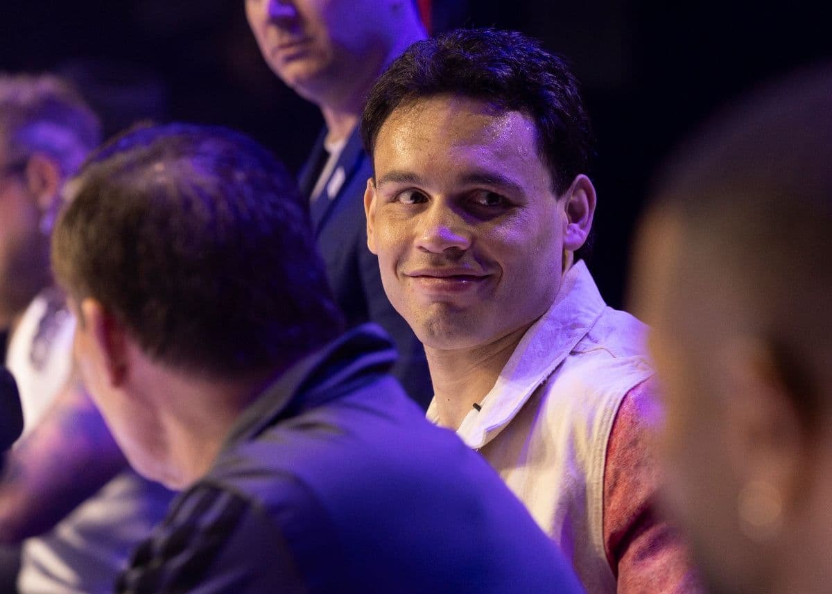 julio-cesar-chavez-jr (2).jpg
