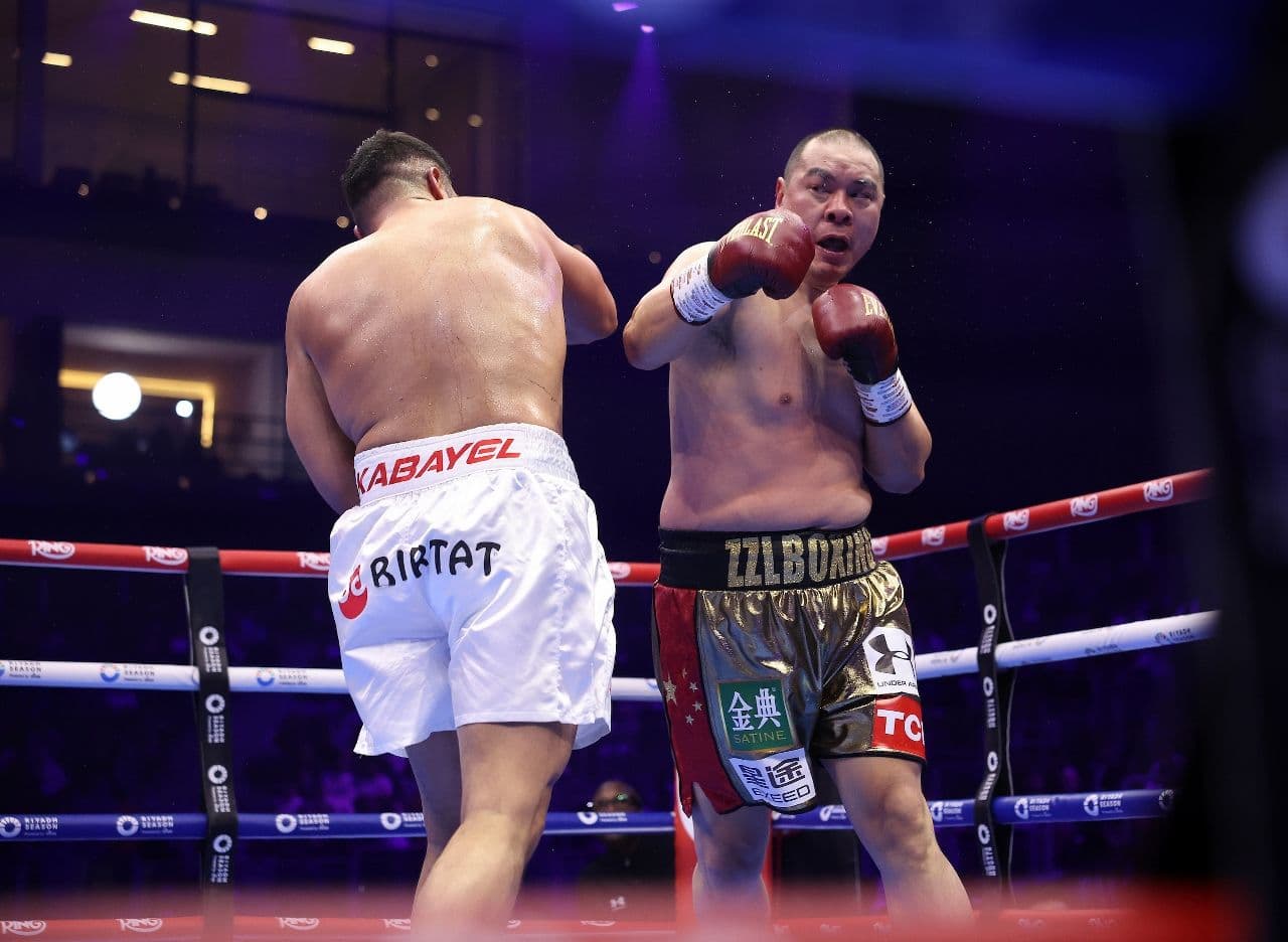 kabayel-zhang-fight (6).jpg